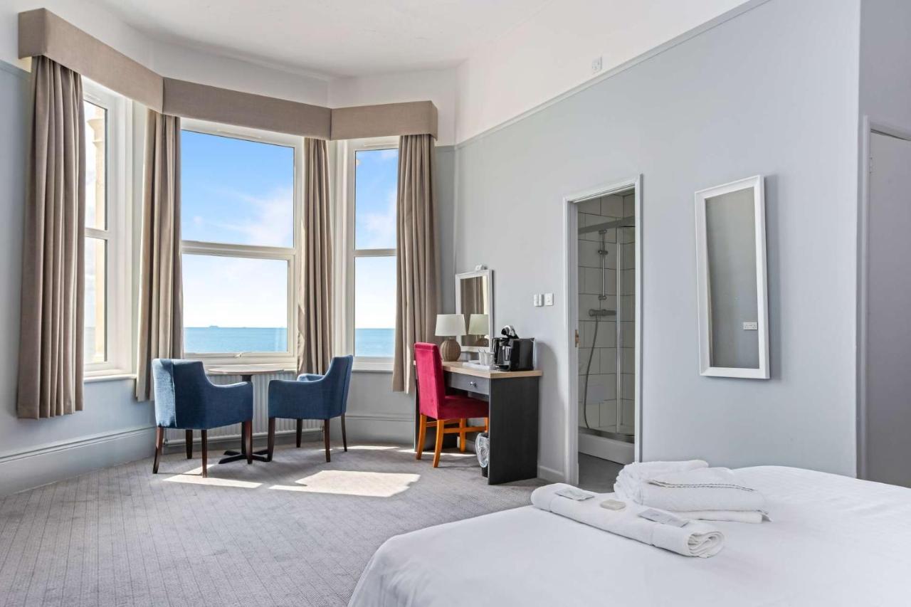 Exmouth Beach Hotel Екстериор снимка