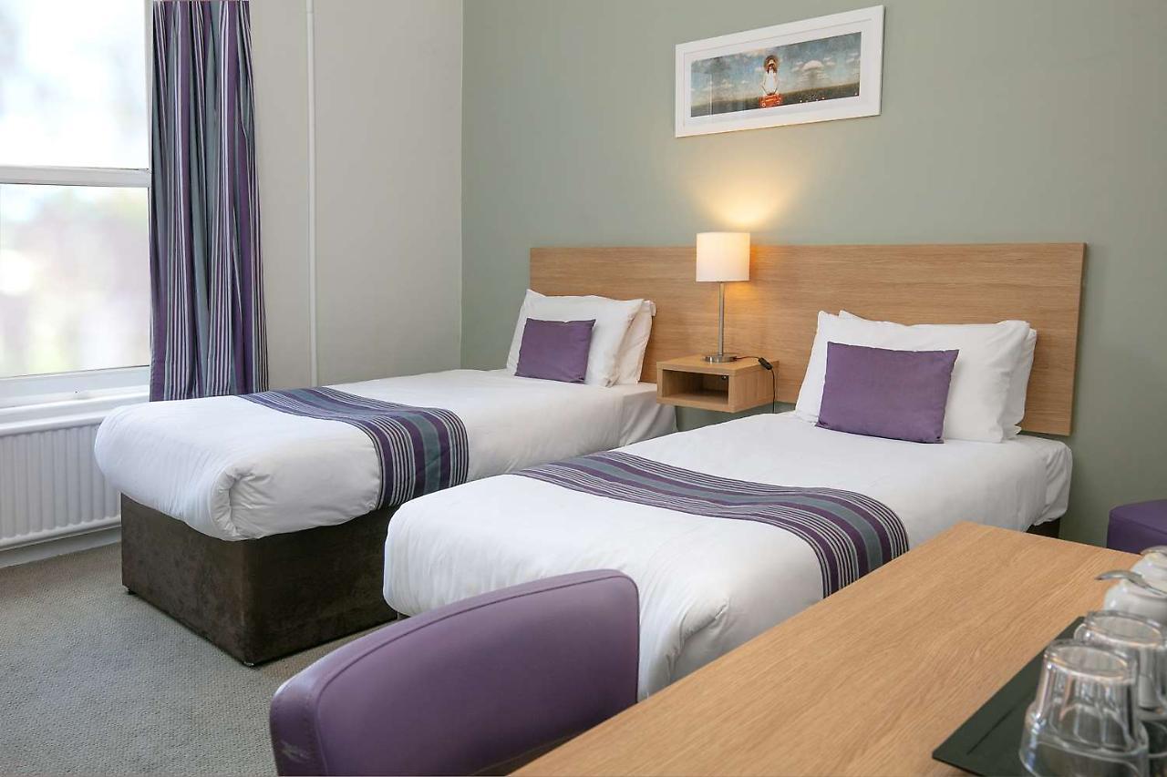 Exmouth Beach Hotel Екстериор снимка